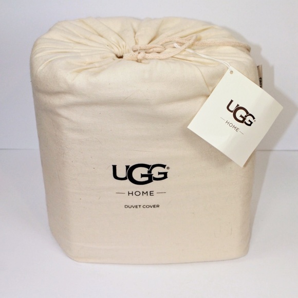 UGG Bedding Ugg Duvet Cover In Cream Size King Poshmark